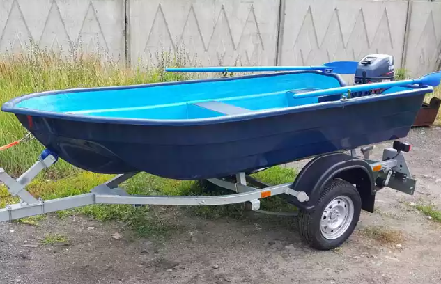 Стеклопластиковая лодка Neman-340 (тримаран) в Волгодонске