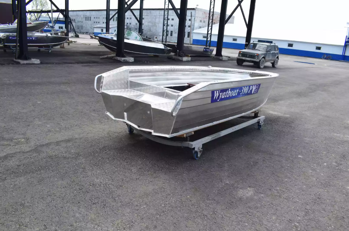 Алюминиевая лодка Wyatboat-390Р Увеличенный борт в Волгодонске