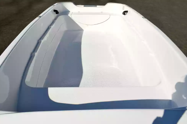 Стеклопластиковая лодка Пингвин (тримаран) в Волгодонске