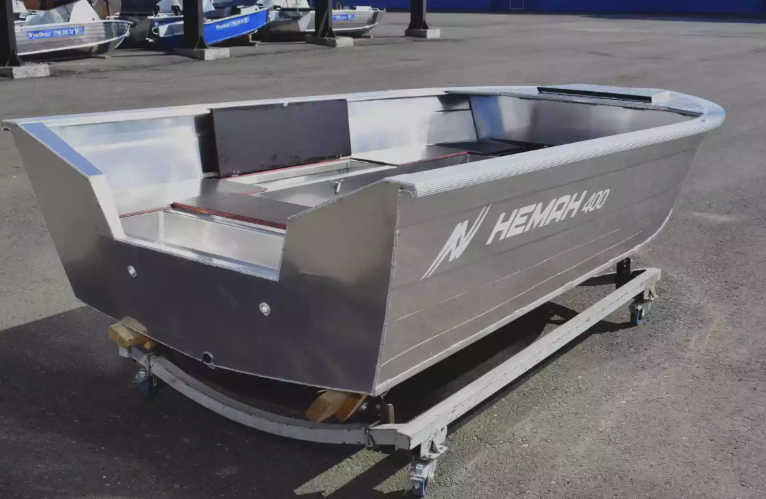 Алюминиевая лодка Неман-400 Р PRO в Волгодонске