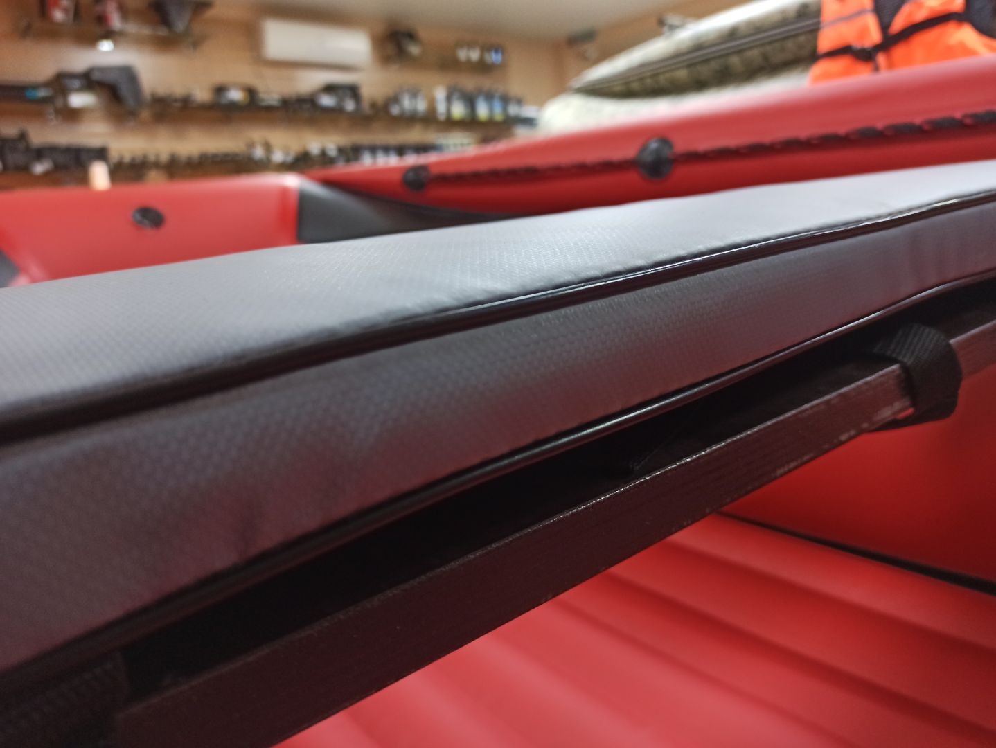 КОМПЛЕКТ МЯГКИХ НАКЛАДОК С СУМКОЙ ДЛЯ ЛОДОК 90Х20 СЕРЫЙ в Волгодонске