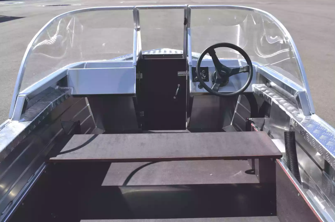 Алюминиевая лодка Wyatboat-390 DCM в Волгодонске
