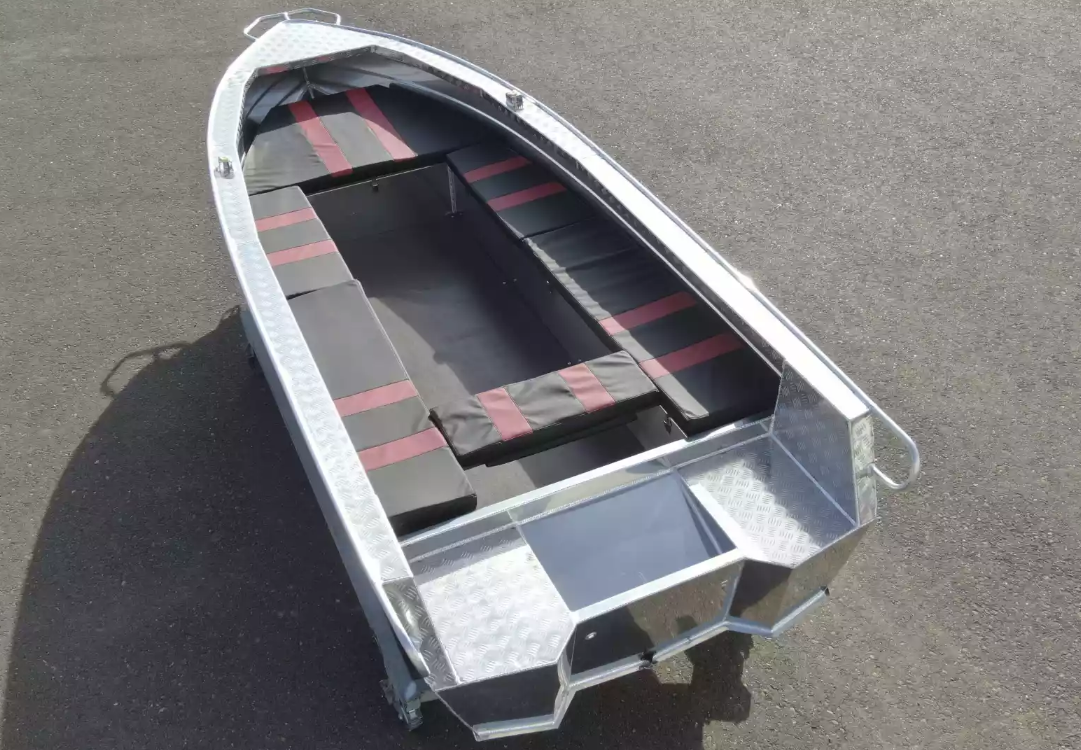 Алюминиевая лодка Wyatboat-390РМ увеличенный борт в Волгодонске