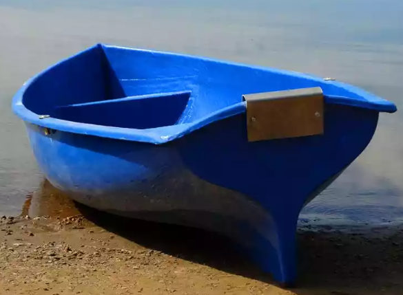 Стеклопластиковая лодка Омуль в Волгодонске