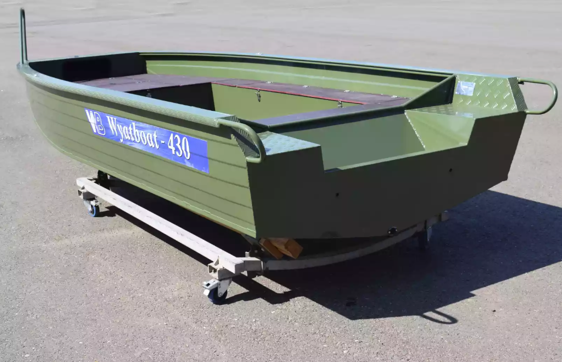 Алюминиевая лодка  Wyatboat-430 Master Fish в Волгодонске