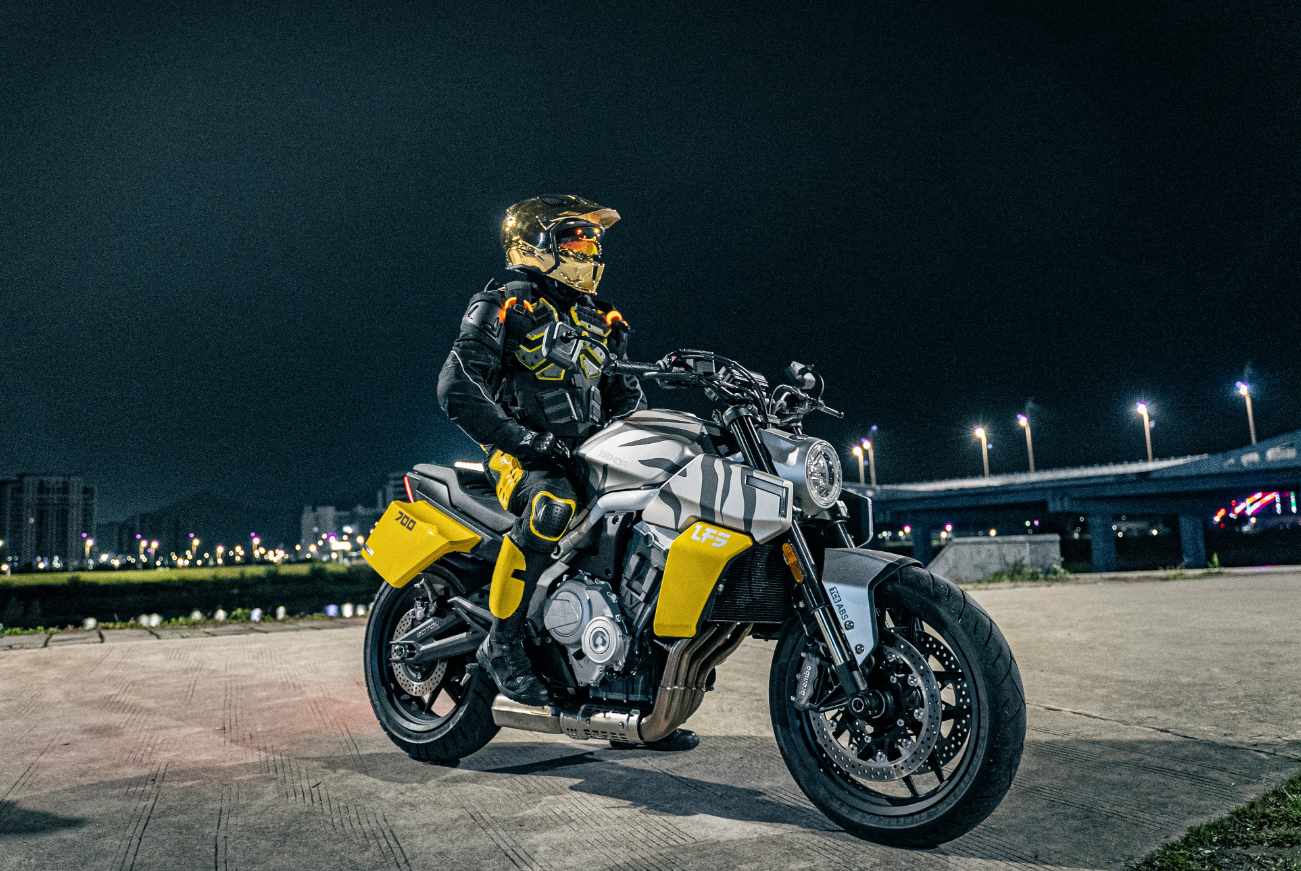 Мотоцикл Benda LFS 700 в Волгодонске