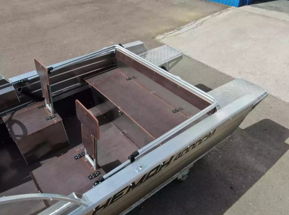 Алюминиевая лодка  Неман-400 DCM NEW в Волгодонске