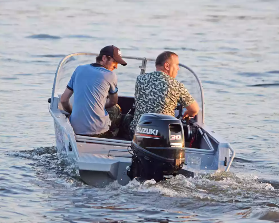 Алюминиевая лодка Wyatboat-390 DCM в Волгодонске