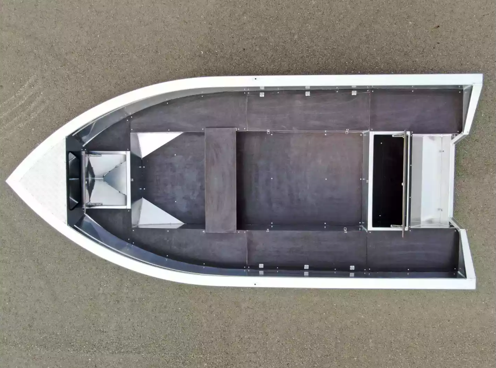 Алюминиевая лодка  Неман-420 в Волгодонске