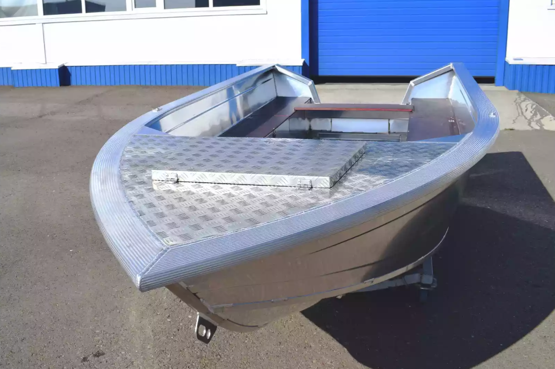 Алюминиевая лодка Неман-400 Р PRO в Волгодонске