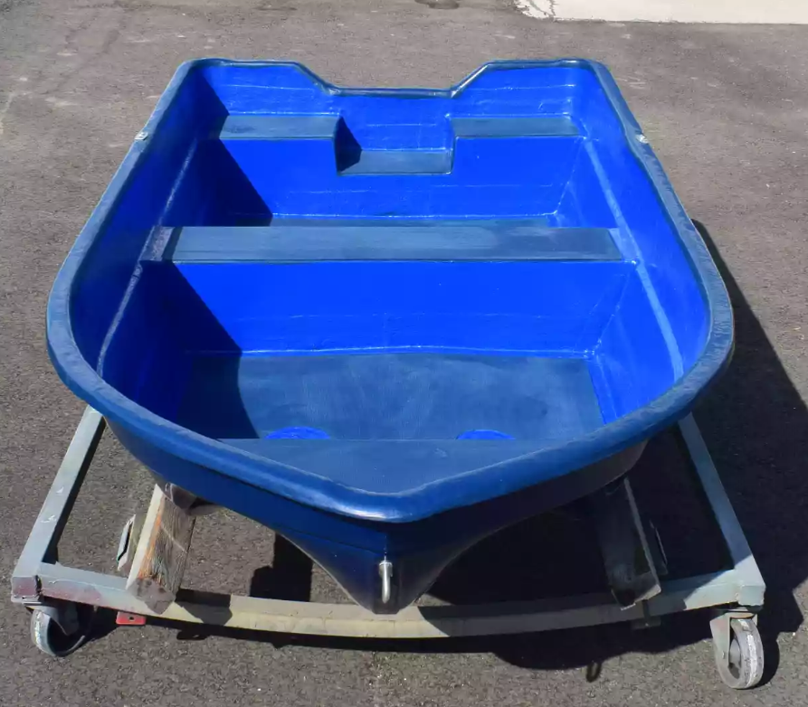 Стеклопластиковая лодка Neman-340 (тримаран) в Волгодонске