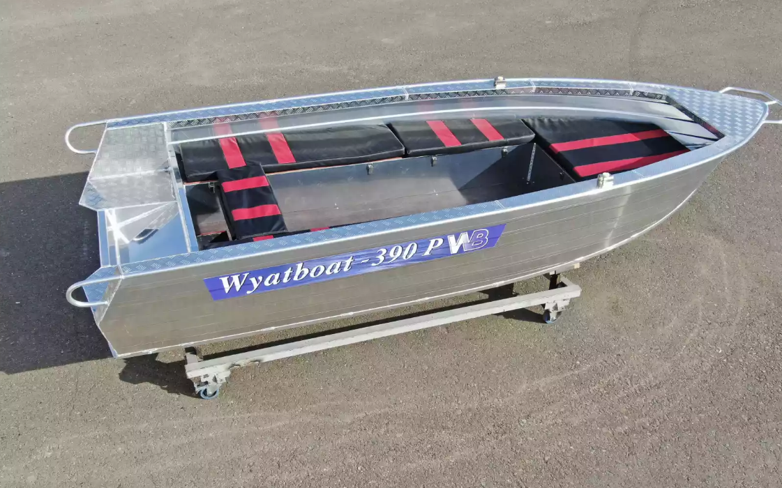 Алюминиевая лодка Wyatboat-390РМ увеличенный борт в Волгодонске