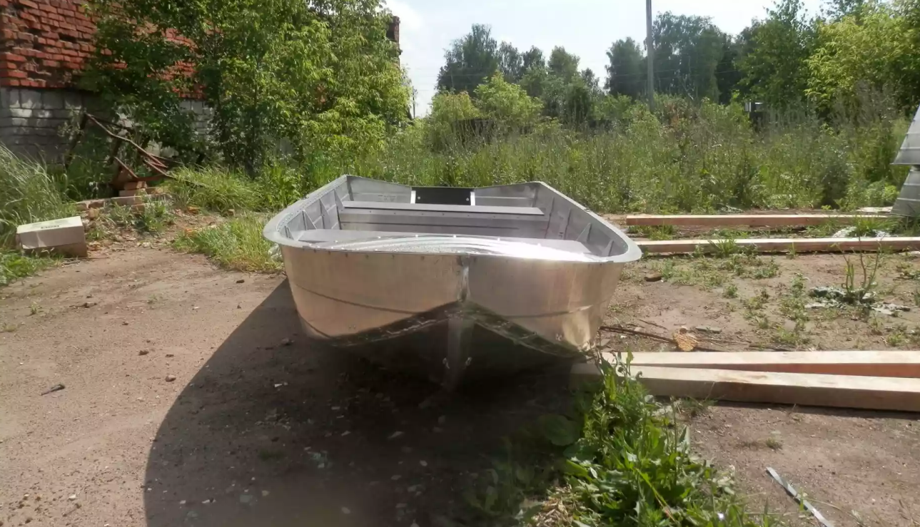 Алюминиевая лодка Вятка-Профи 32 в Волгодонске