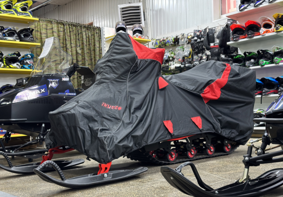 Чехол транспорт. снегохода IKUDZO HUNTER черно-красный Оксфорд ПРЕМИУМ качества с лого IKUDZO в Волгодонске