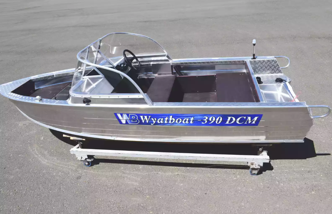 Алюминиевая лодка Wyatboat-390 DCM в Волгодонске