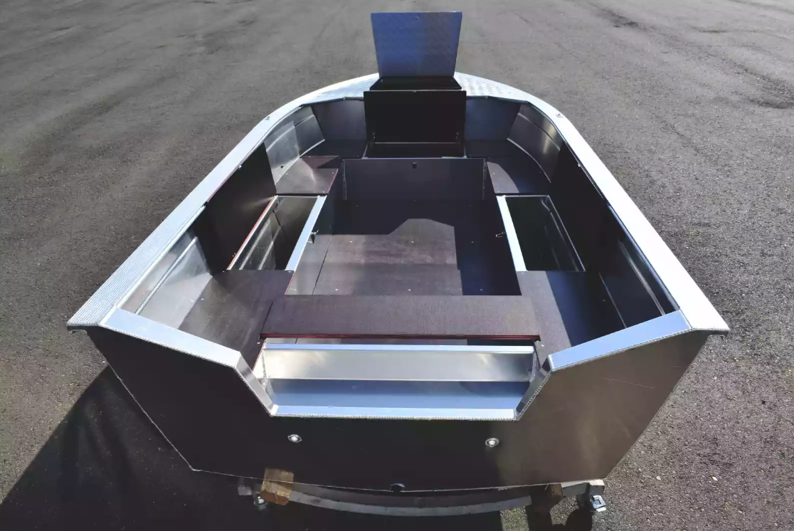 Алюминиевая лодка Неман-400 Р PRO в Волгодонске