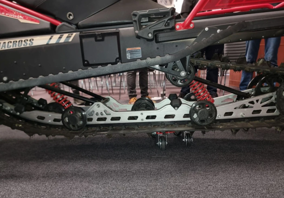 Снегоход AODES Siberiacross 1000 WT 508mm LCD 6.8 в Волгодонске