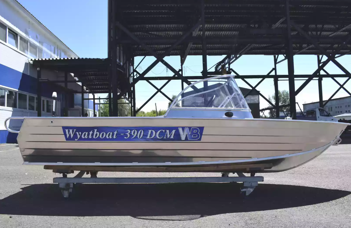 Алюминиевая лодка Wyatboat-390 DCM в Волгодонске