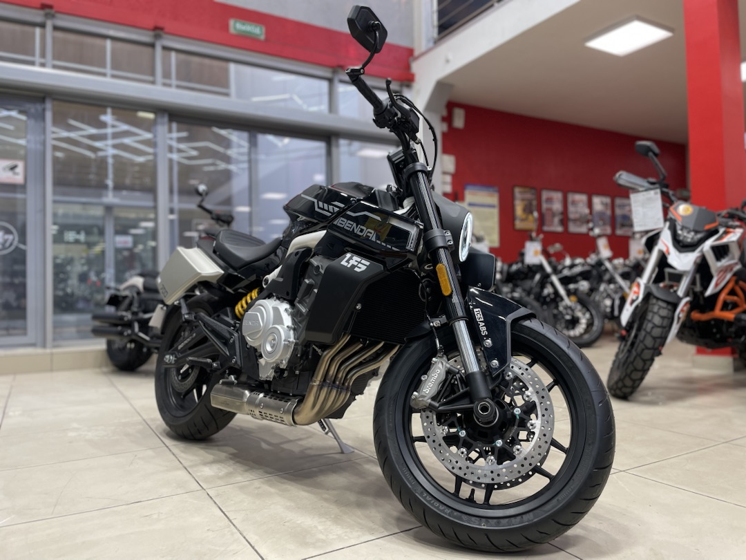 Мотоцикл Benda LFS 700 в Волгодонске