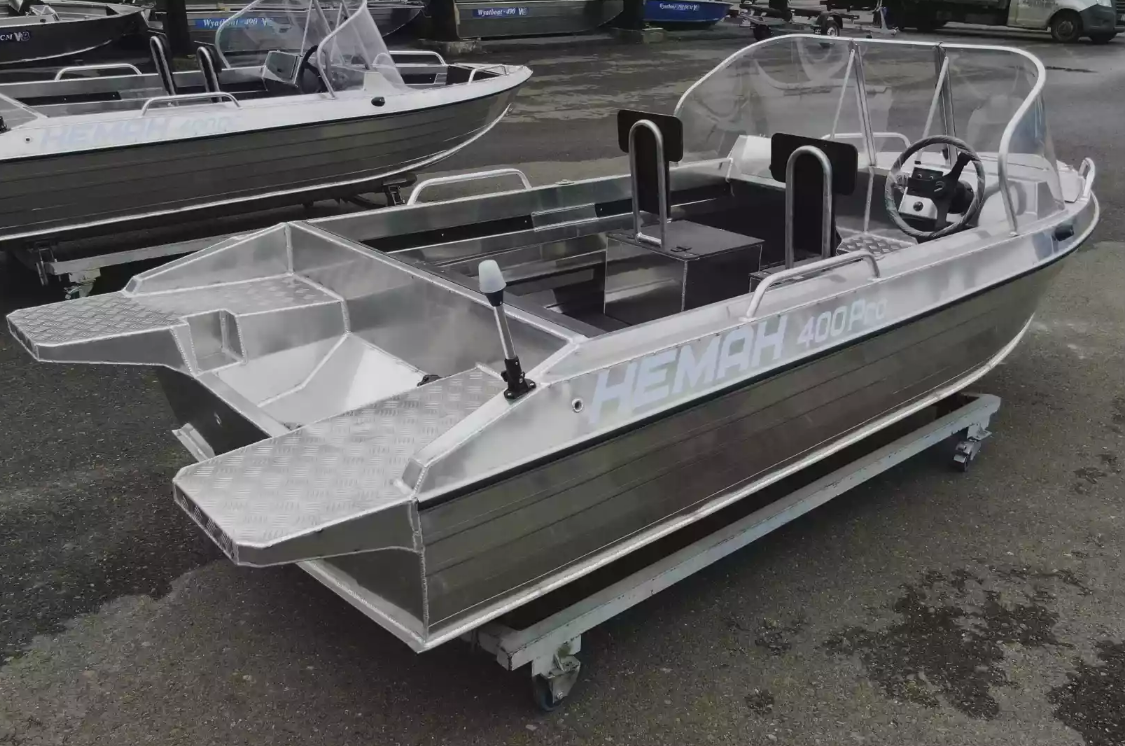 Алюминиевая лодка  Neman-400 PRO в Волгодонске