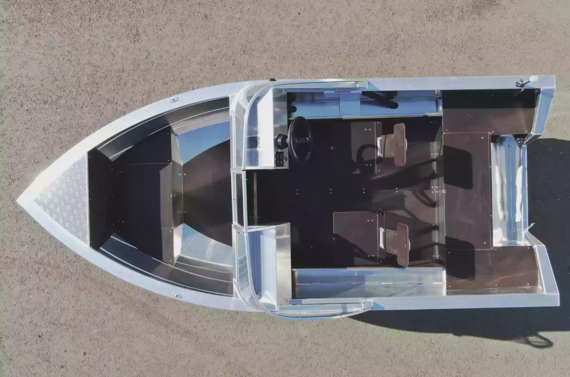 Алюминиевая лодка  Неман-400 DCM в Волгодонске