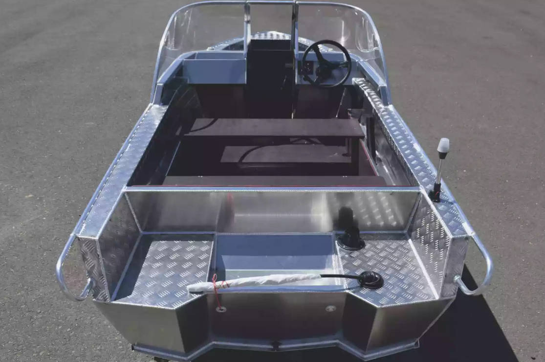 Алюминиевая лодка Wyatboat-390 DCM в Волгодонске
