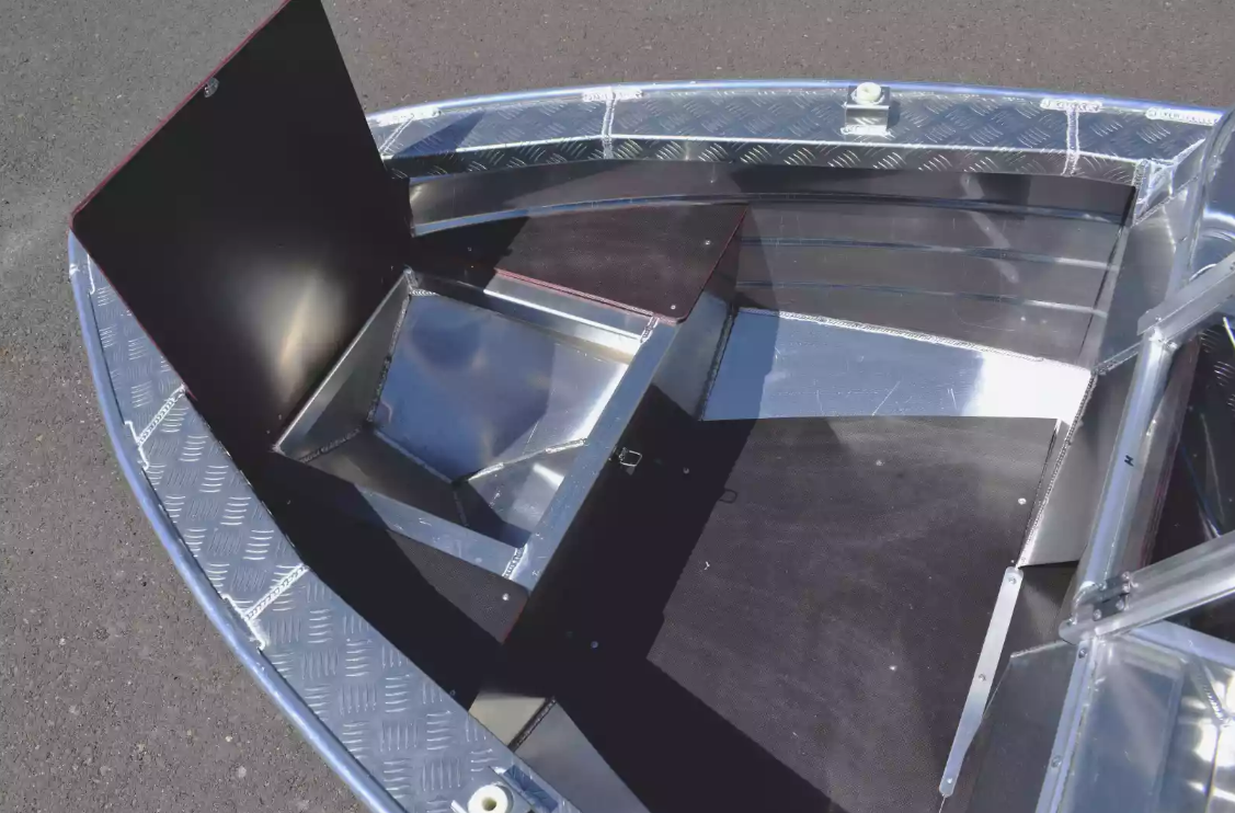 Алюминиевая лодка Wyatboat-390 DCM в Волгодонске