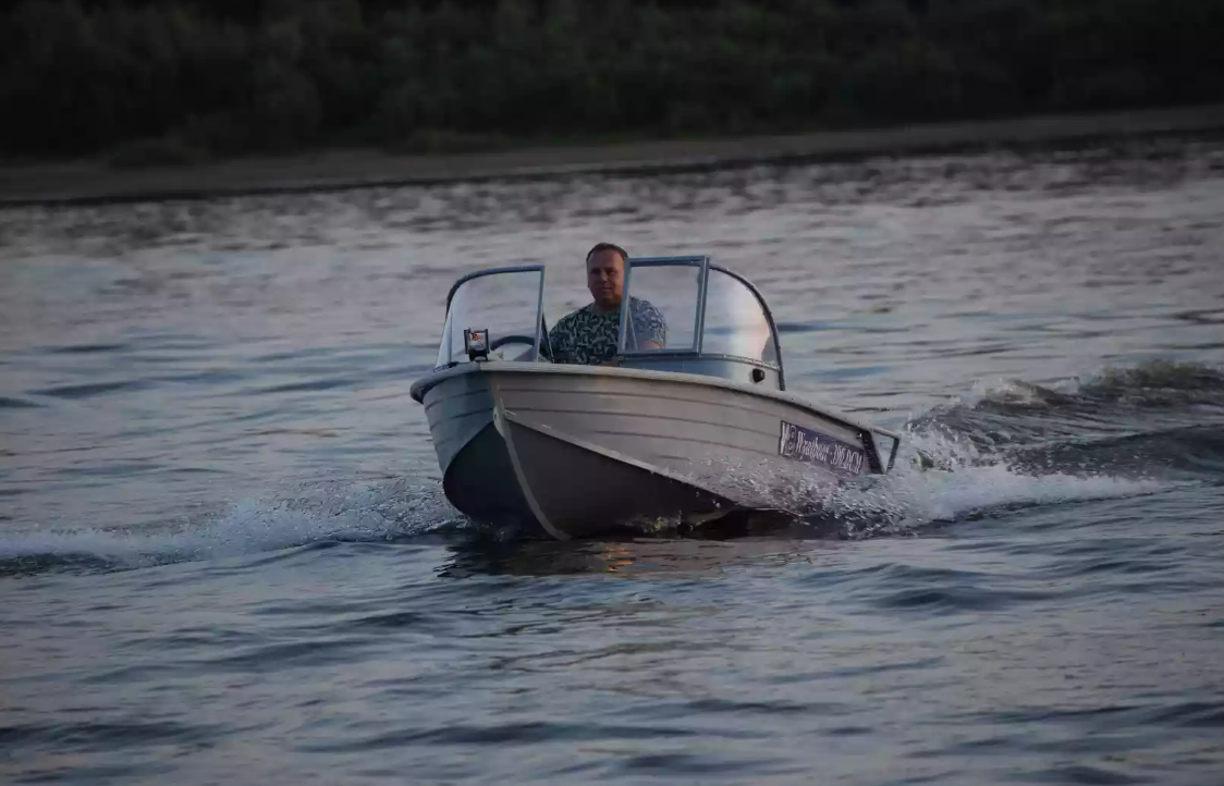 Алюминиевая лодка Wyatboat-390 DCM в Волгодонске