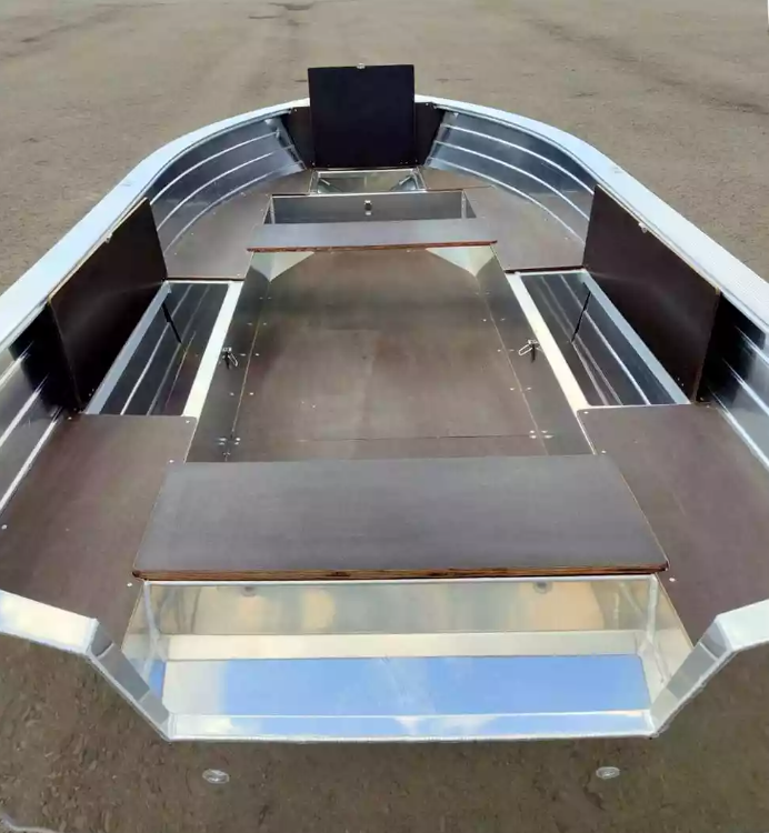 Алюминиевая лодка Неман-400 в Волгодонске