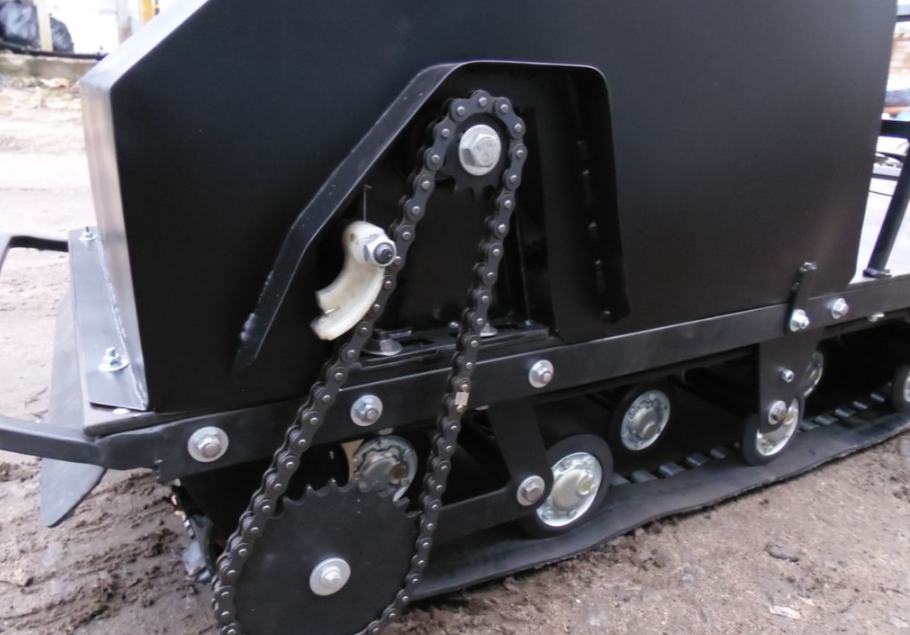 Мотобуксировщик AhtaR Зима 15 л/с с вариатором в Волгодонске