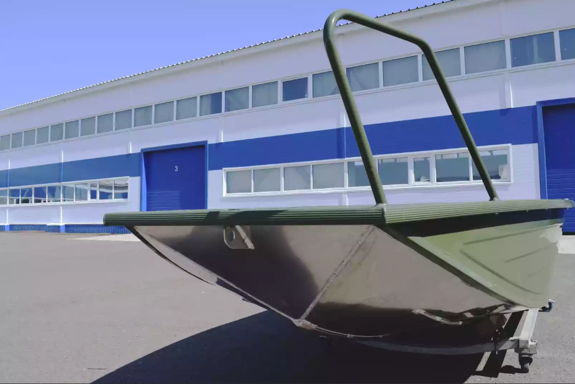 Алюминиевая лодка  Wyatboat-430 Master Fish в Волгодонске