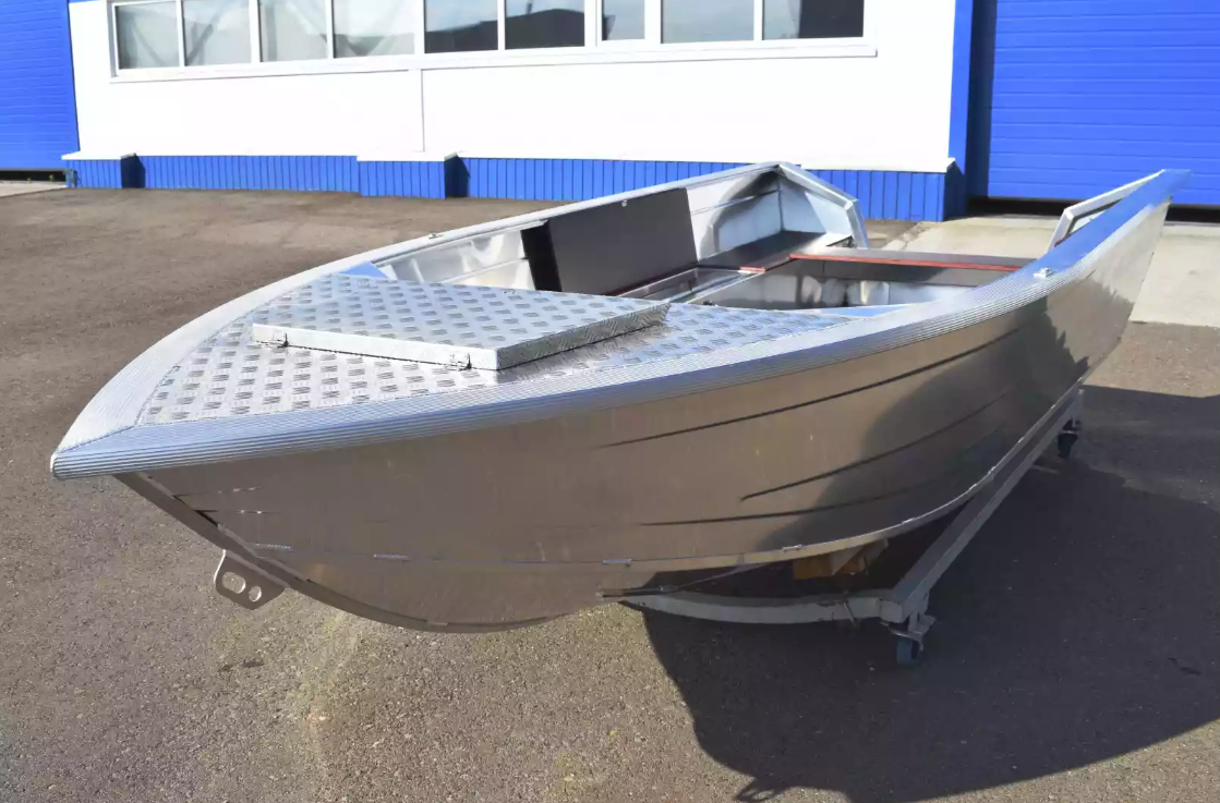 Алюминиевая лодка Неман-400 Р PRO в Волгодонске