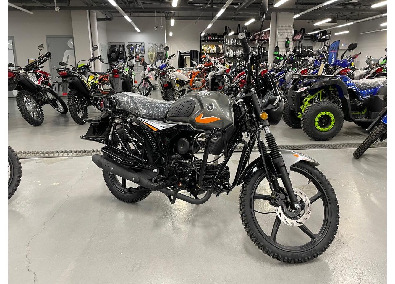 Мопед VMC NOVA 49сс (125сс) Led Full, дисковый тормоз, RKB RATO с баланс. валом, сигнализация в Волгодонске