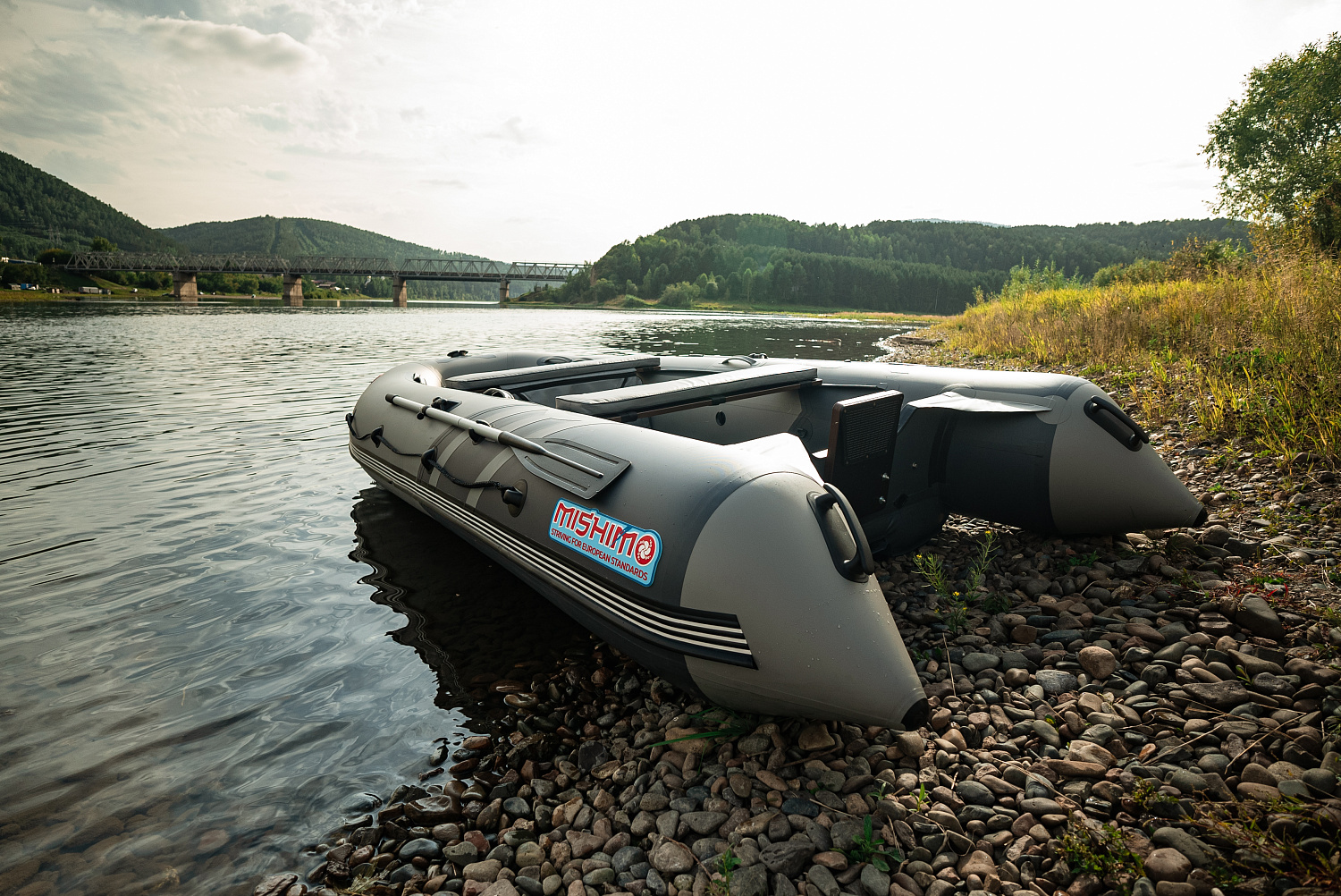 Лодка MISHIMO RIVER JET 390 под водомет в Волгодонске