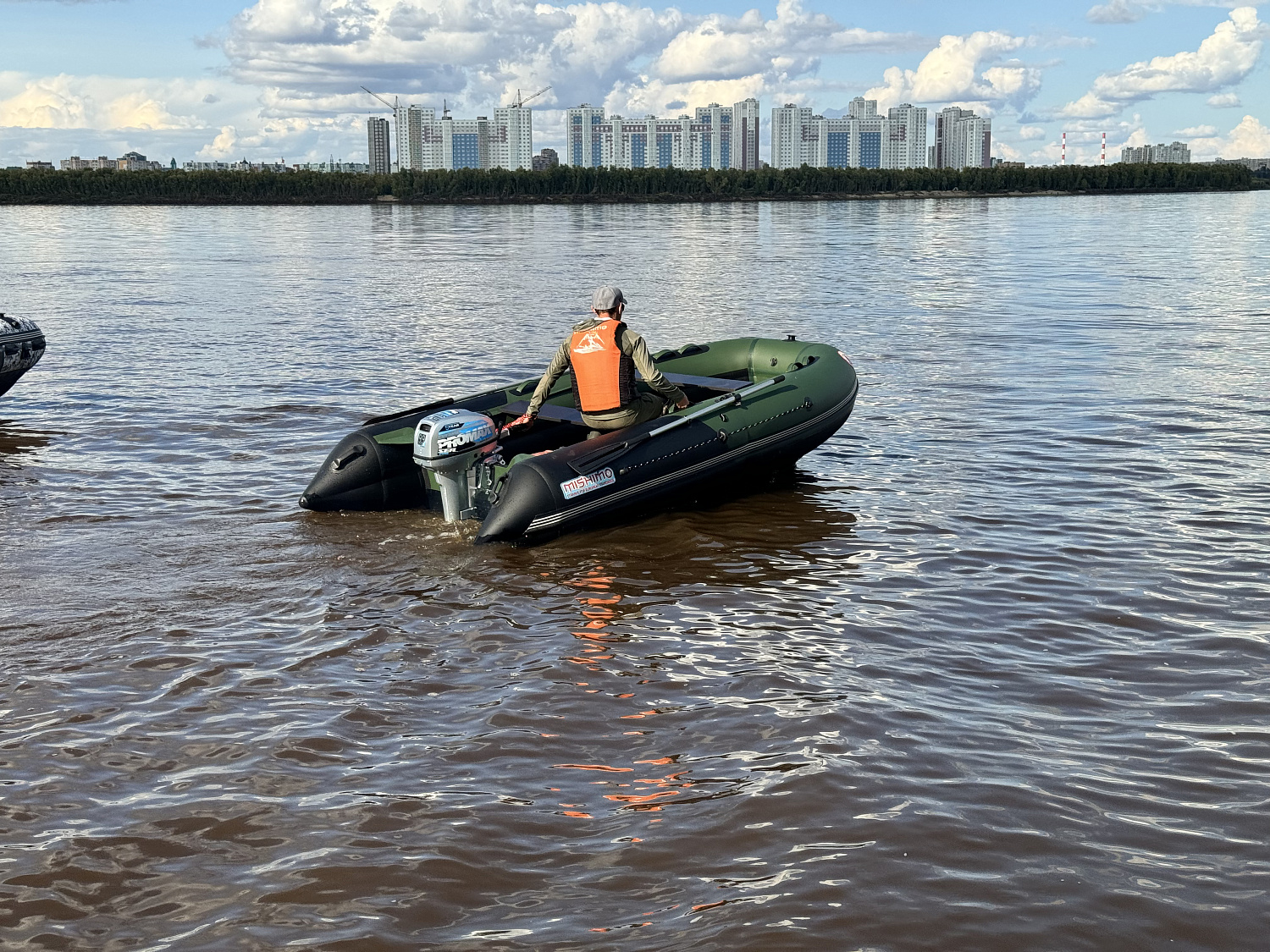 Лодка MISHIMO BIG FLOOR 380 в Волгодонске