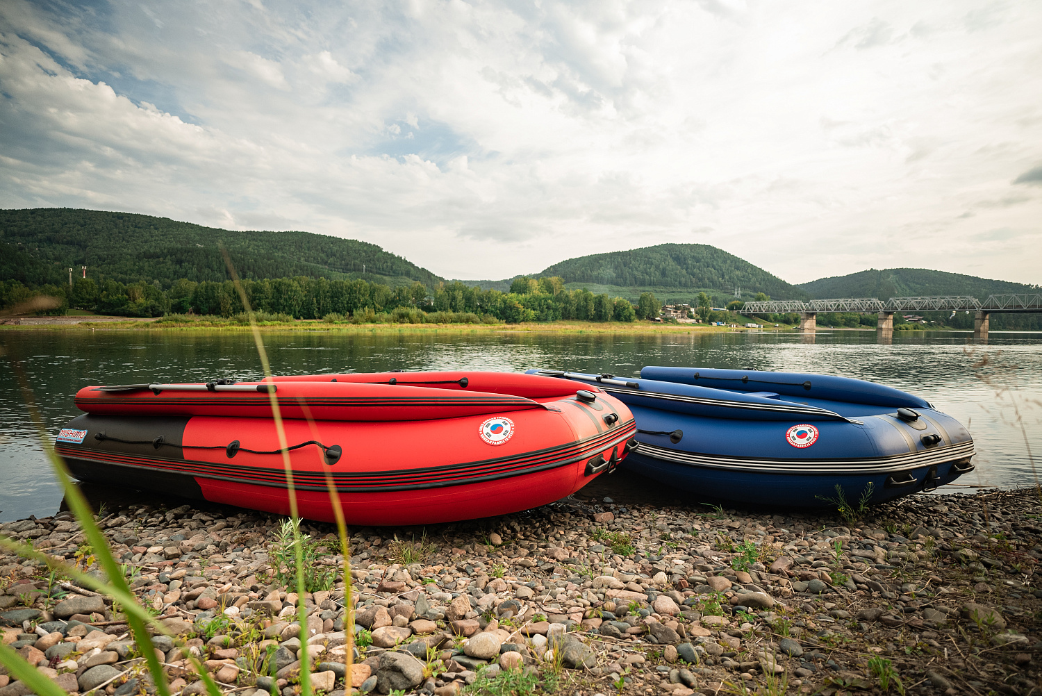 Лодка MISHIMO RIVER FJET PRO 430  под водомет в Волгодонске