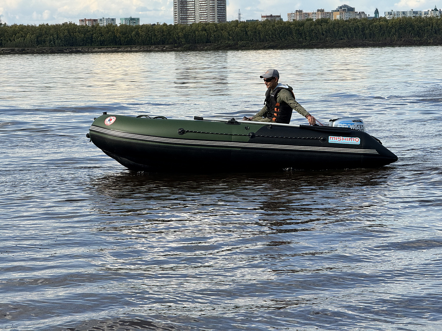 Лодка MISHIMO BIG FLOOR 380 в Волгодонске