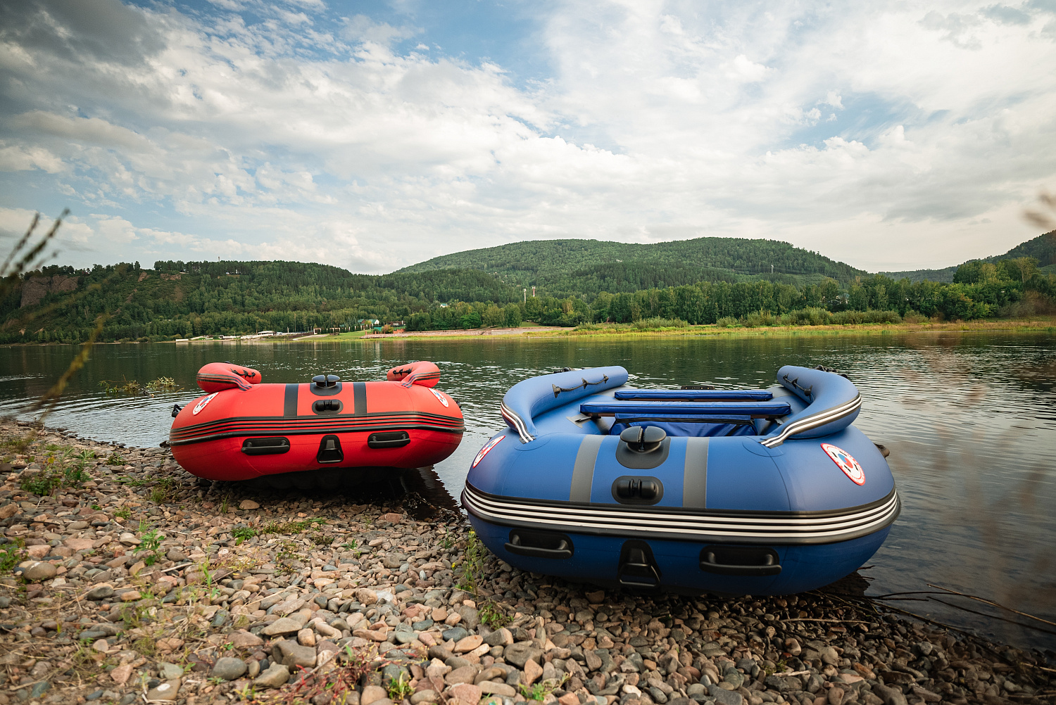 Лодка MISHIMO RIVER FJET PRO 430  под водомет в Волгодонске