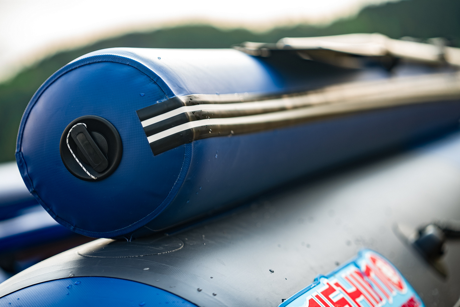 Лодка MISHIMO RIVER FJET PRO 430  под водомет в Волгодонске