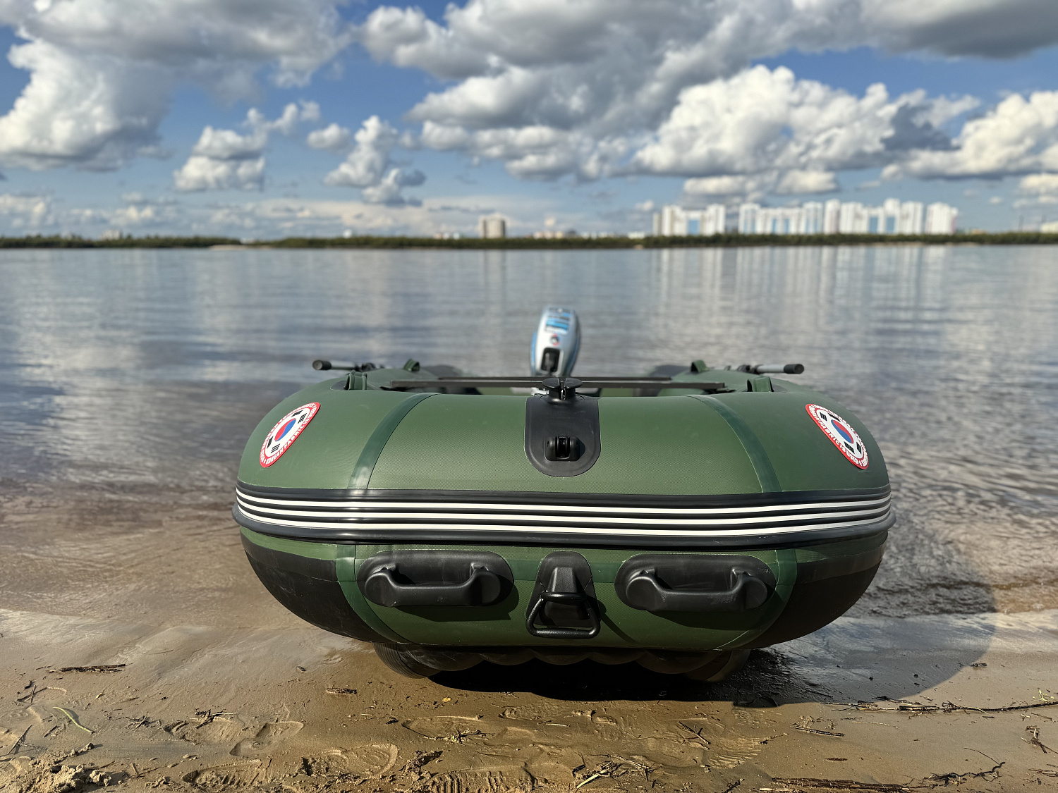 Лодка MISHIMO BIG FLOOR 400 в Волгодонске