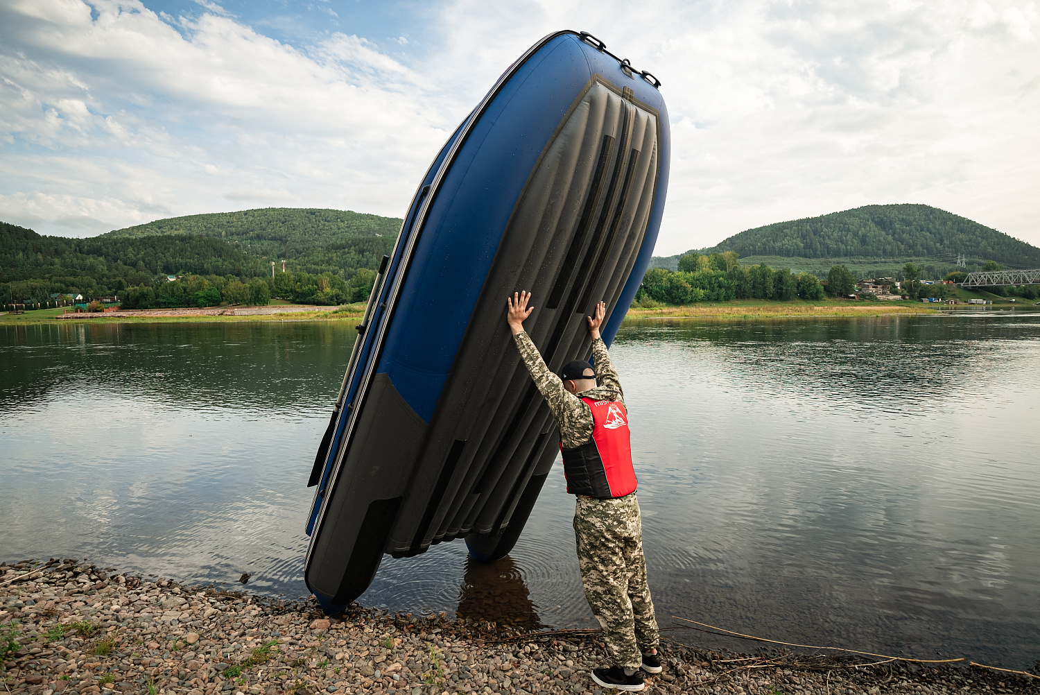 Лодка MISHIMO RIVER FJET PRO 430  под водомет в Волгодонске