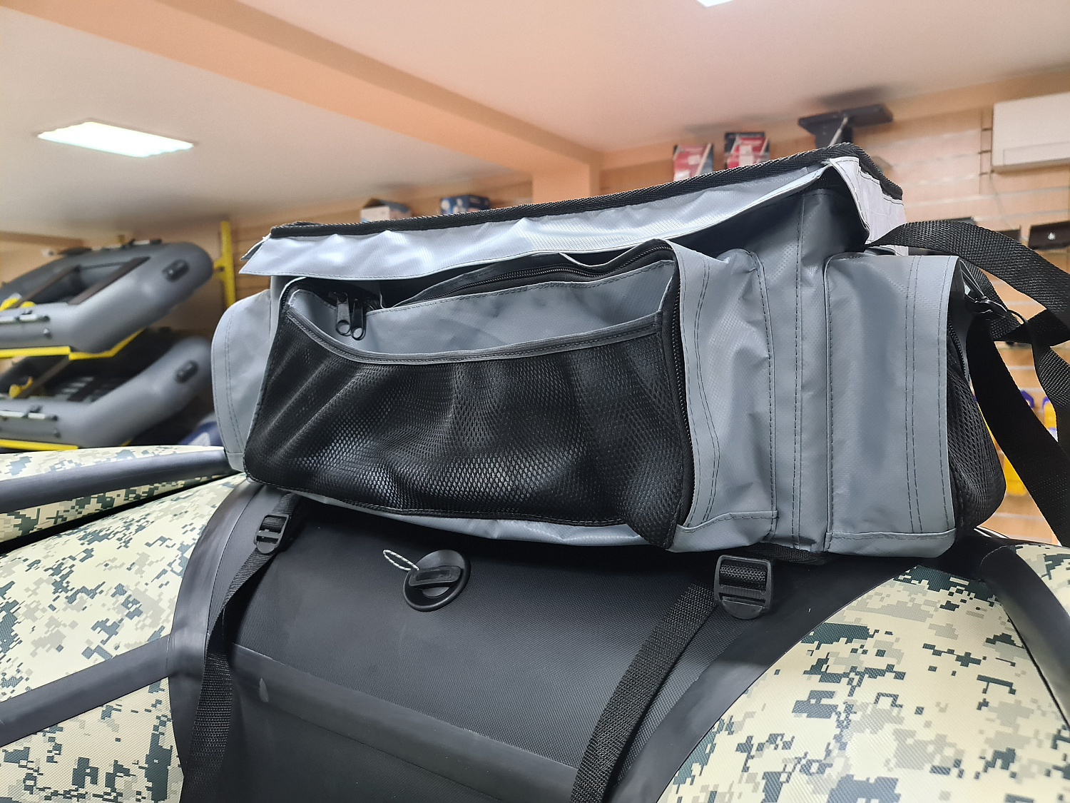 СУМКА ЛЮКС НА БАЛЛОН ДЛЯ ЛОДОК ПВХ 50Х25Х25 СМ в Волгодонске