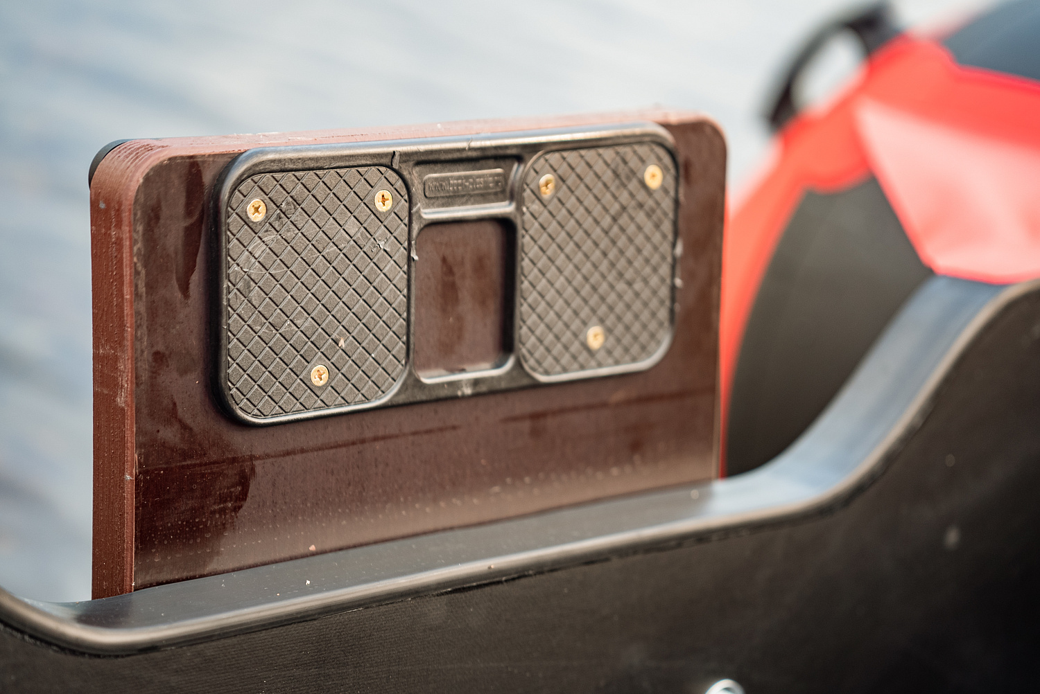 Лодка MISHIMO RIVER FJET PRO 430  под водомет в Волгодонске